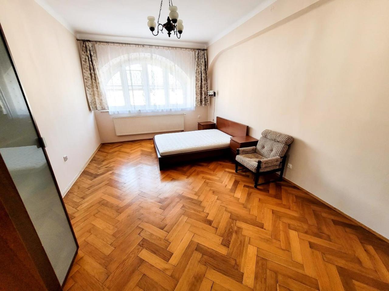 Wild Solutions Sauna Apartments Krasków Εξωτερικό φωτογραφία