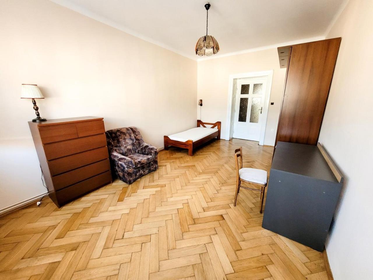 Wild Solutions Sauna Apartments Krasków Εξωτερικό φωτογραφία