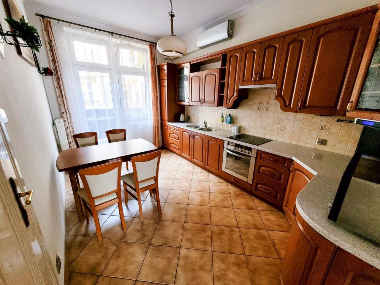 Wild Solutions Sauna Apartments Krasków Εξωτερικό φωτογραφία