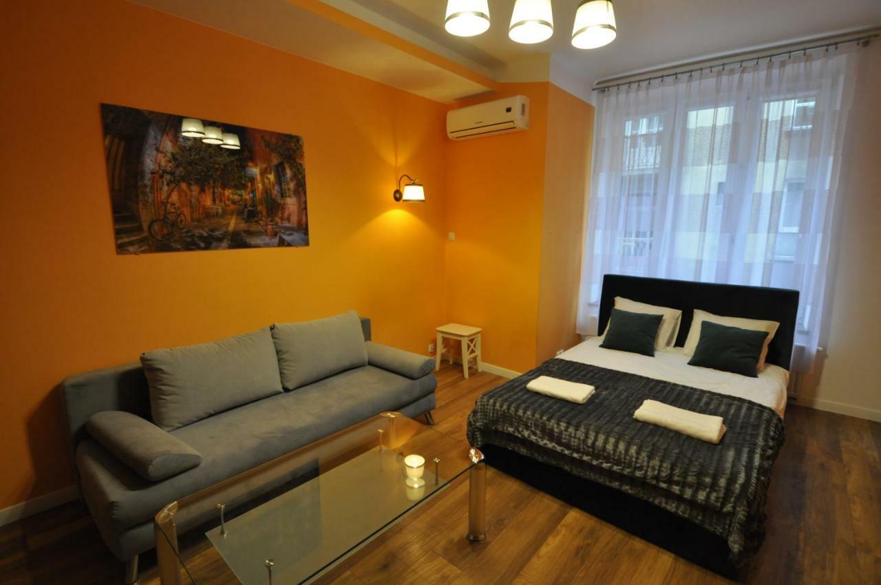 Wild Solutions Sauna Apartments Krasków Εξωτερικό φωτογραφία