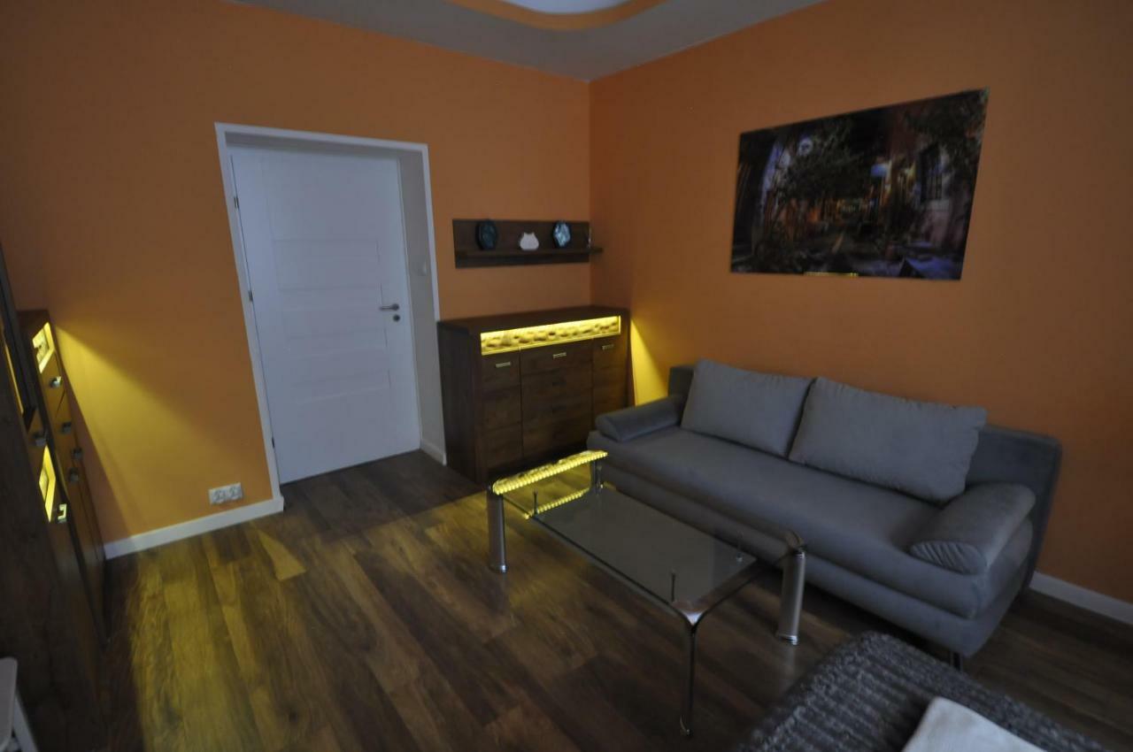 Wild Solutions Sauna Apartments Krasków Εξωτερικό φωτογραφία