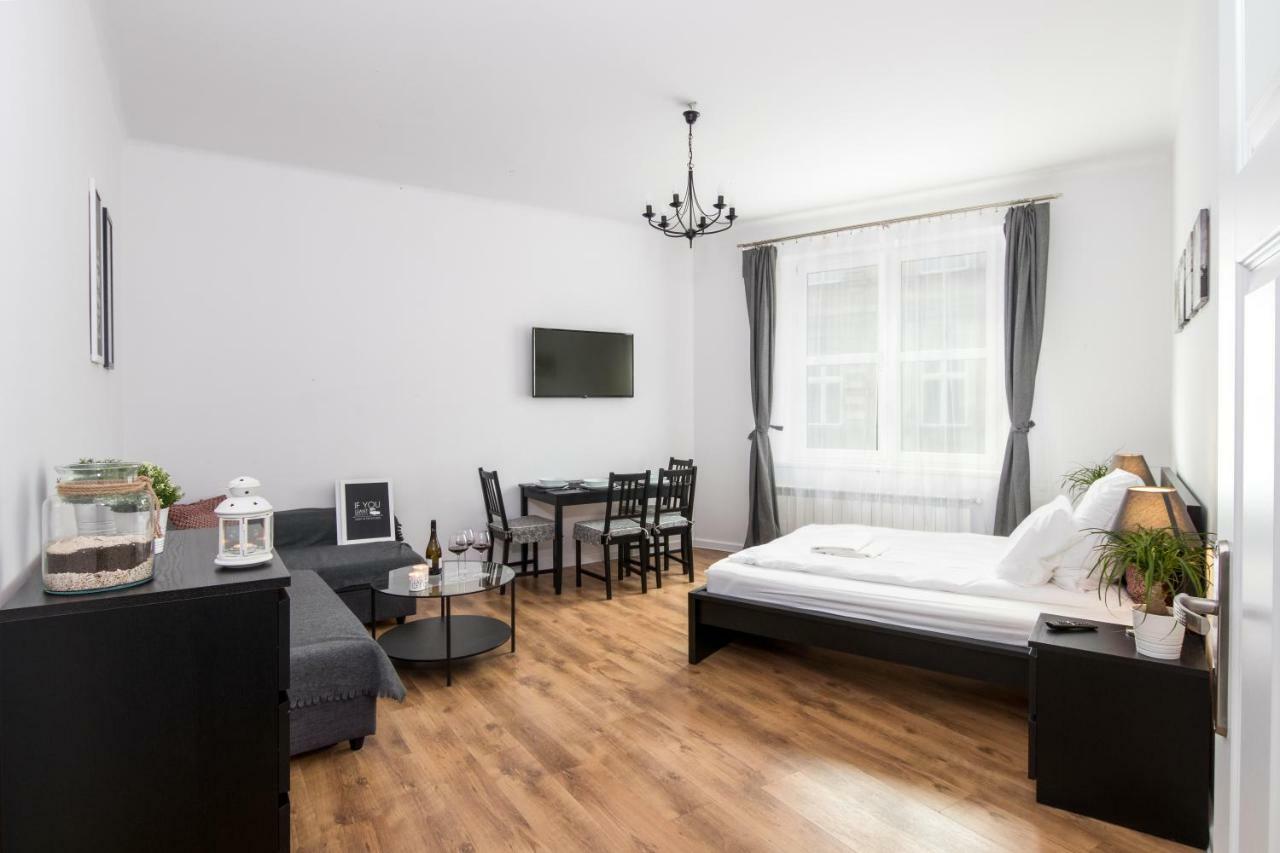Wild Solutions Sauna Apartments Krasków Εξωτερικό φωτογραφία